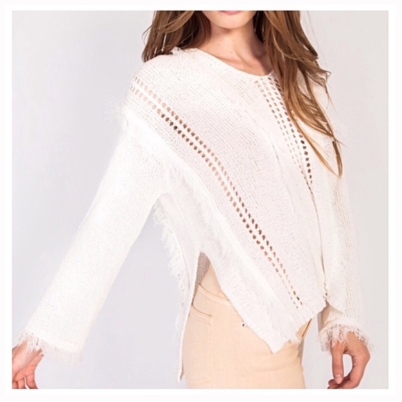 🍃🍂Geo Fringe Crisp White Boho Pullover Sweater - Picture 2 of 9